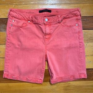 Liverpool Los Angeles The Bermuda Womens Shorts Salmon Pink Size 14 / 32